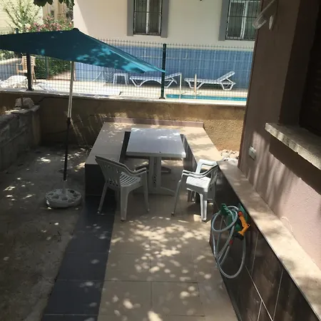 *** Beyaz *** Apartment *