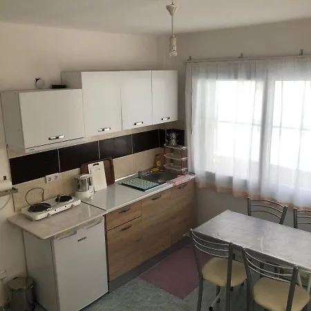 *** Beyaz *** Lägenhet